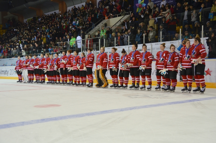 Canada settled for silver against Russia for the second straight Universiade.