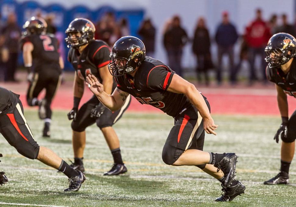 CIS football roundup: Top-ranked Laval wins 25th straight game, offensive prowess proves too much for Redmen