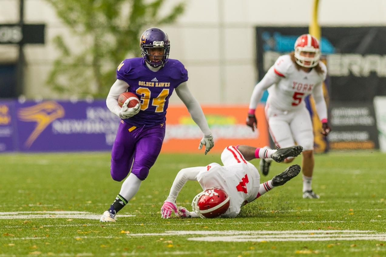 Dillon Campbell, running back, Wilfrid Laurier - Photo credit Thomas Kolodziej