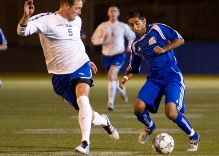 CIS men's soccer Sunday roundup: Thunderbirds, Spartans, Lions, Huskies remain undefeated