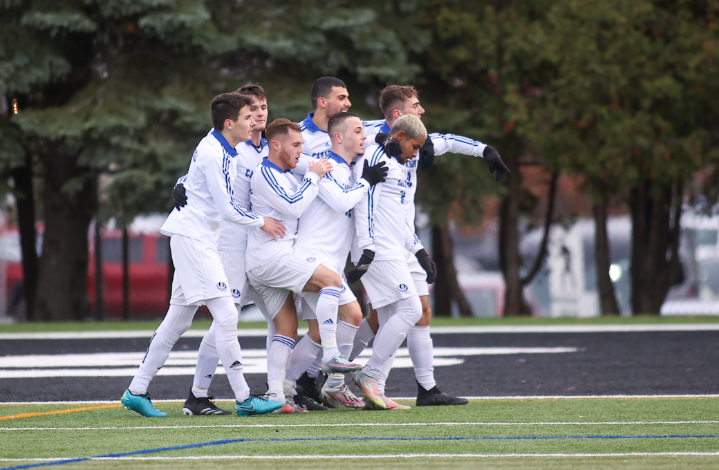 Semifinal 1: Carabins clinch berth in final with extra-time triumph over Guelph