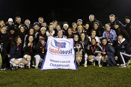 CIS women's soccer Saturday roundup: Spartans win Canada West title on kicks, Alberta settles for silver