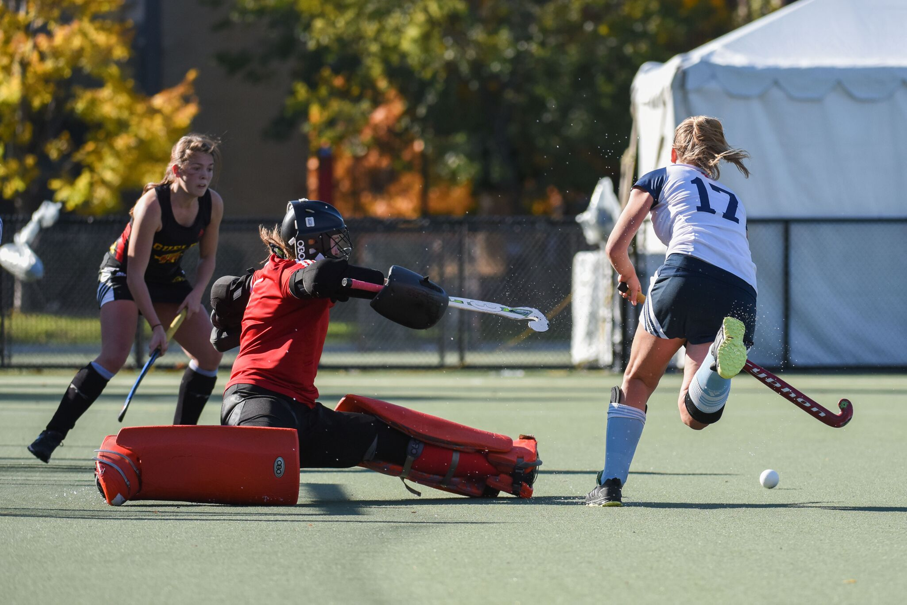 Bronze: 42nd CIS women’s field hockey championship  Blues blank Gryphons to claim bronze medal