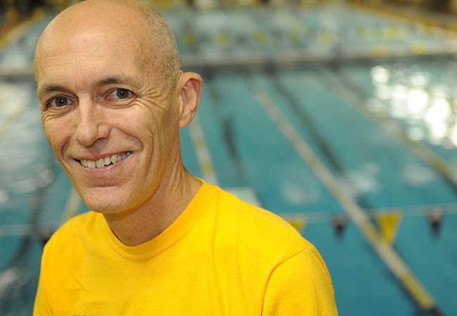 CIS, Dalhousie Tigers lose legendary swimming coach
