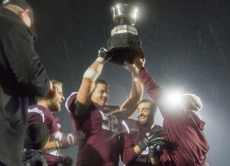CIS football ArcelorMittal Dofasco Mitchell Bowl: Marauders beat Mount A, advance to third Vanier Cup in four years