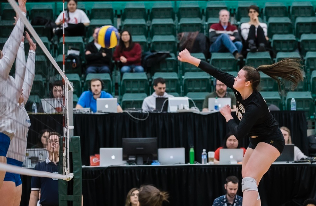 Quarterfinal 2: Dalhousie Tigers claw out straight sets win over Montreal